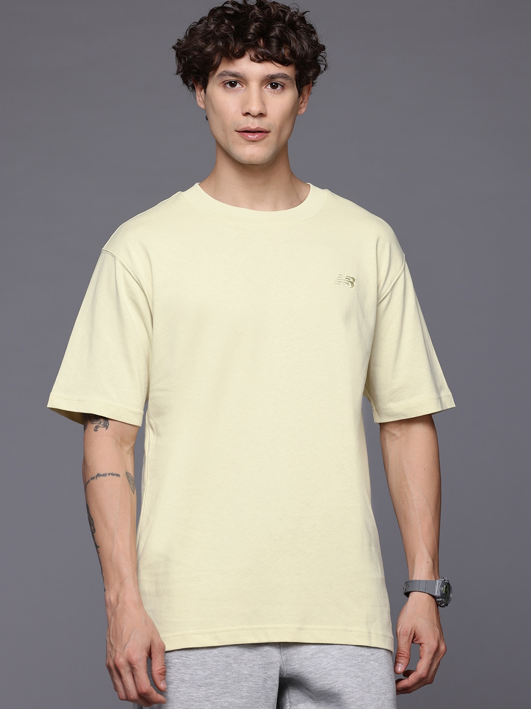 

New Balance Drop-Shoulder Sleeves Athletics Cotton T-shirt, Cream