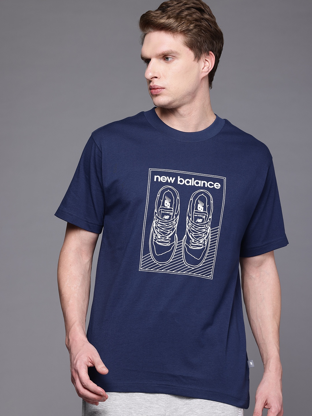 

New Balance Men Printed Pure Cotton Relaxed 550 T-shirt, Navy blue