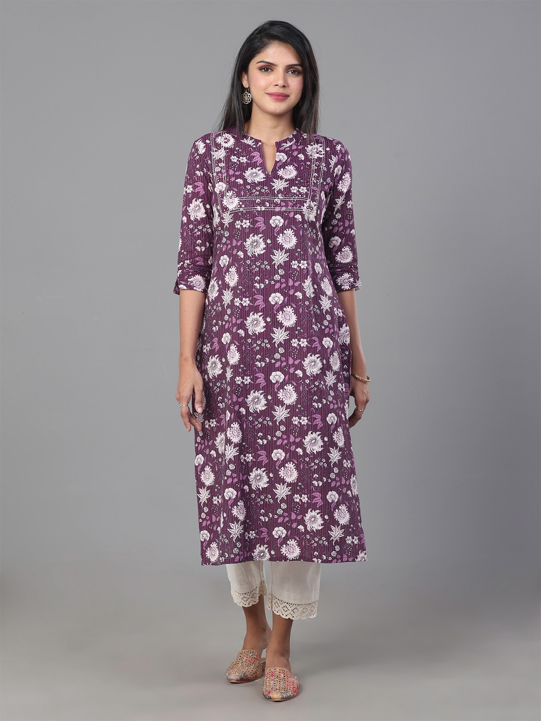 

Vismay Floral Printed Pure Cotton Straight Kurta, Purple