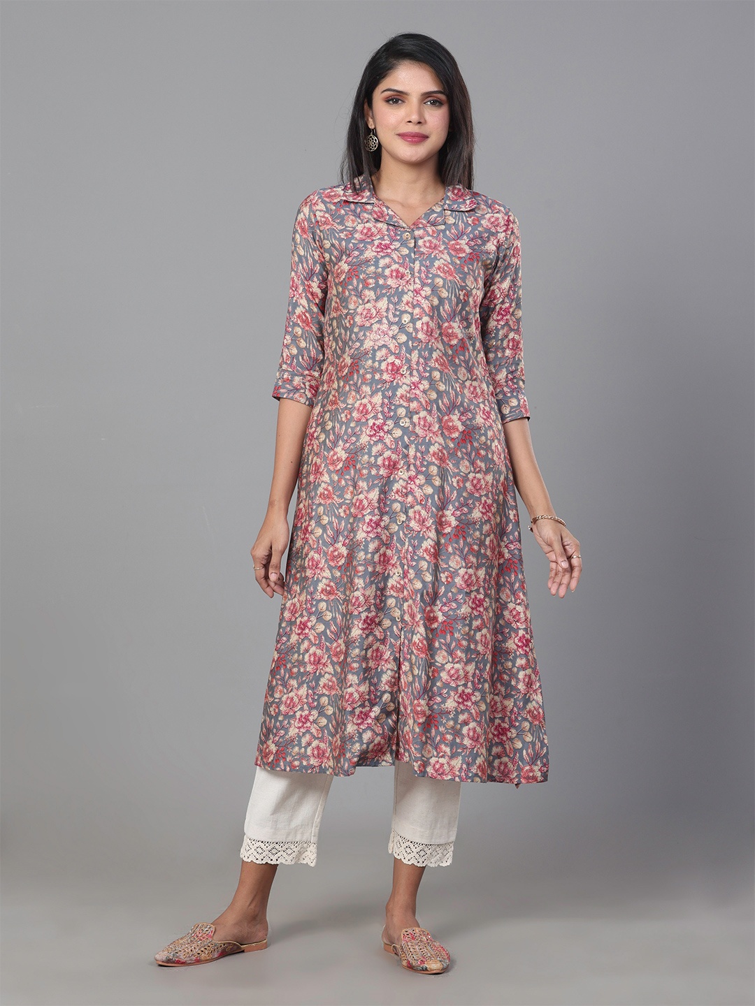 Vismay Women Floral Printed Floral Kurta, Grey