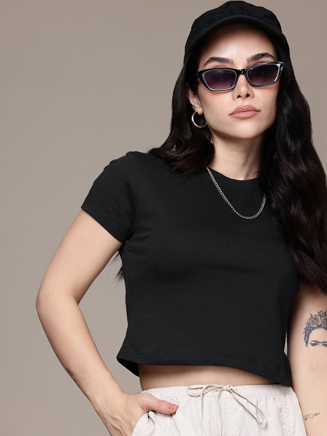 

Moda Rapido Crop T-shirt, Black