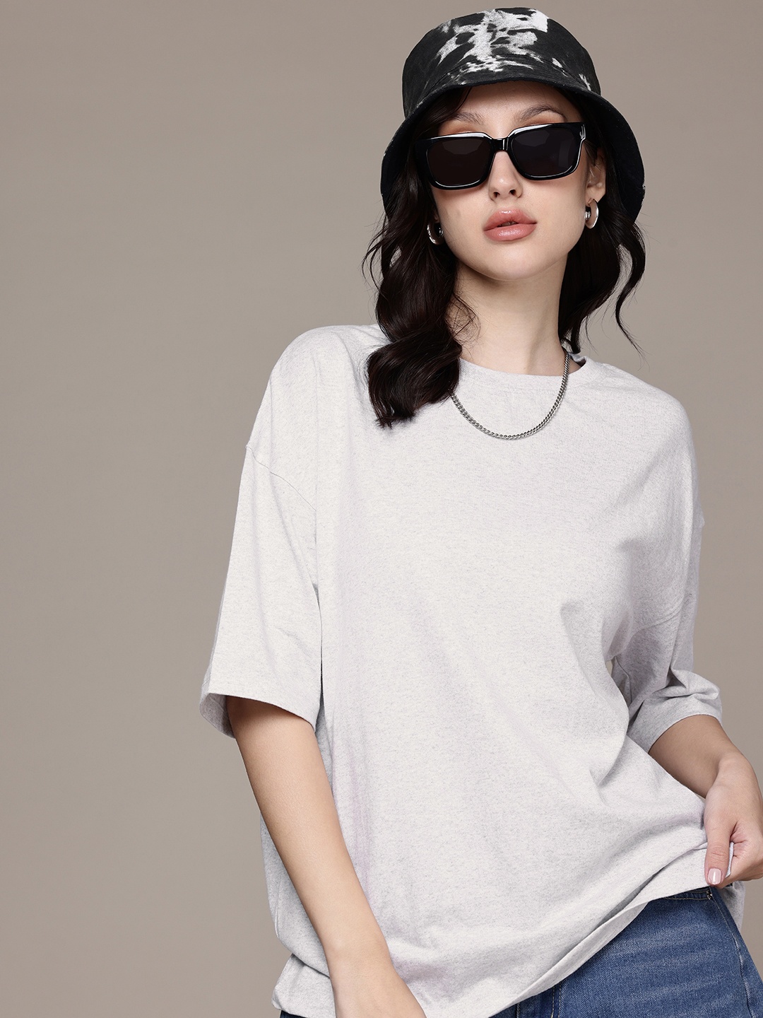 

Moda Rapido Drop-Shoulder Sleeves Oversized T-shirt, White