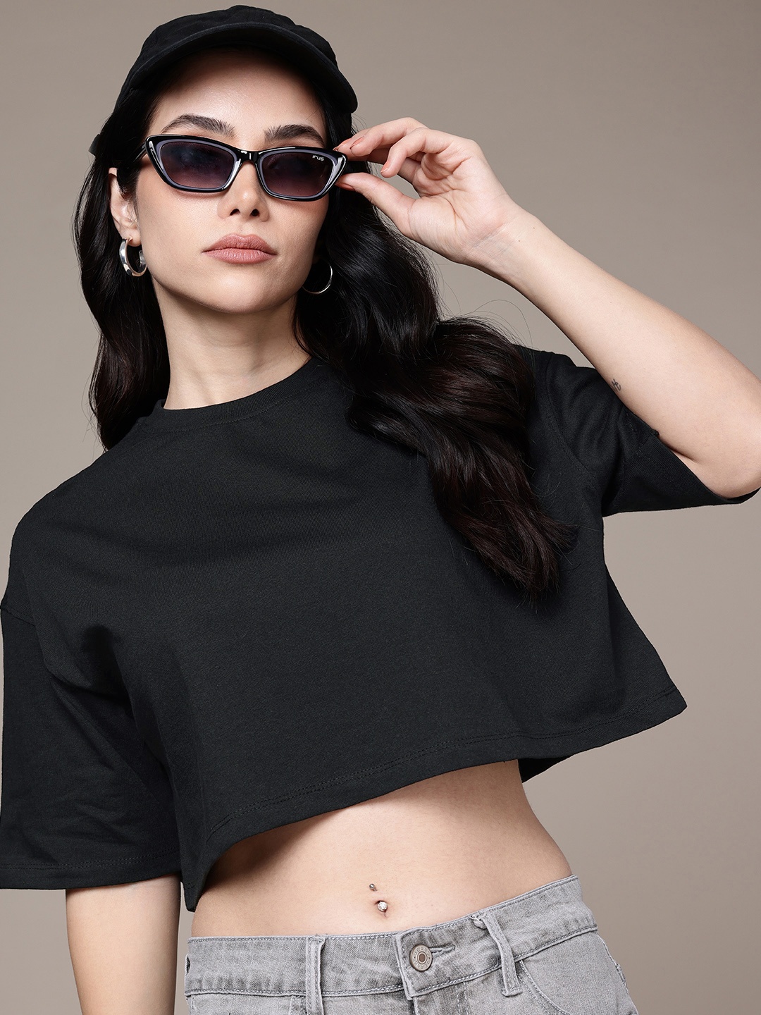 

Moda Rapido Women Drop-Shoulder Sleeves Crop Boxy T-shirt, Black