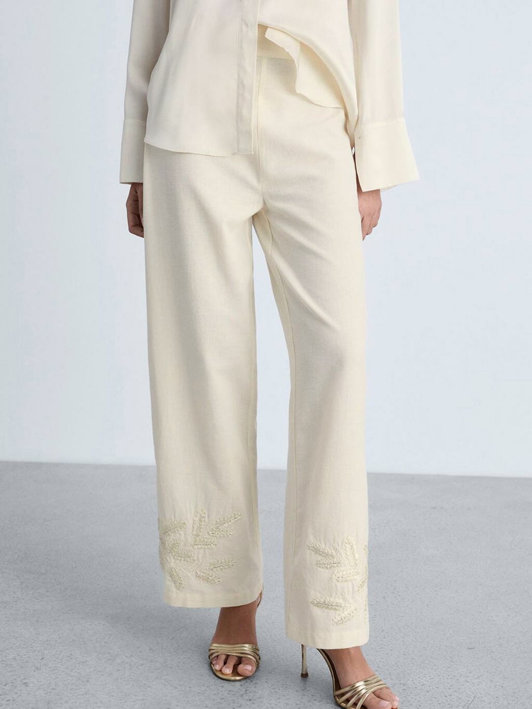 

MANGO Women Conversational Embroidered Cotton-Linen Straight Fit High-Rise Trousers, Off white