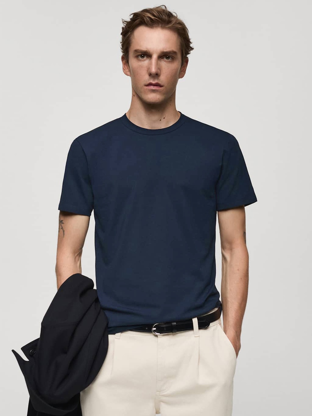 

MANGO MAN Slim Fit T-shirt, Navy blue