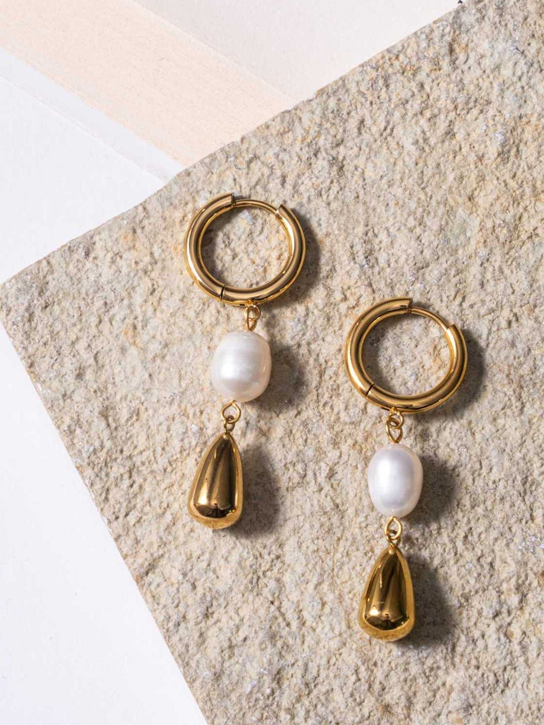 

ZAISHA 18K Gold Plated Stainless Steel Pearls Beaded Circular Shaped Hoop Earrings, White