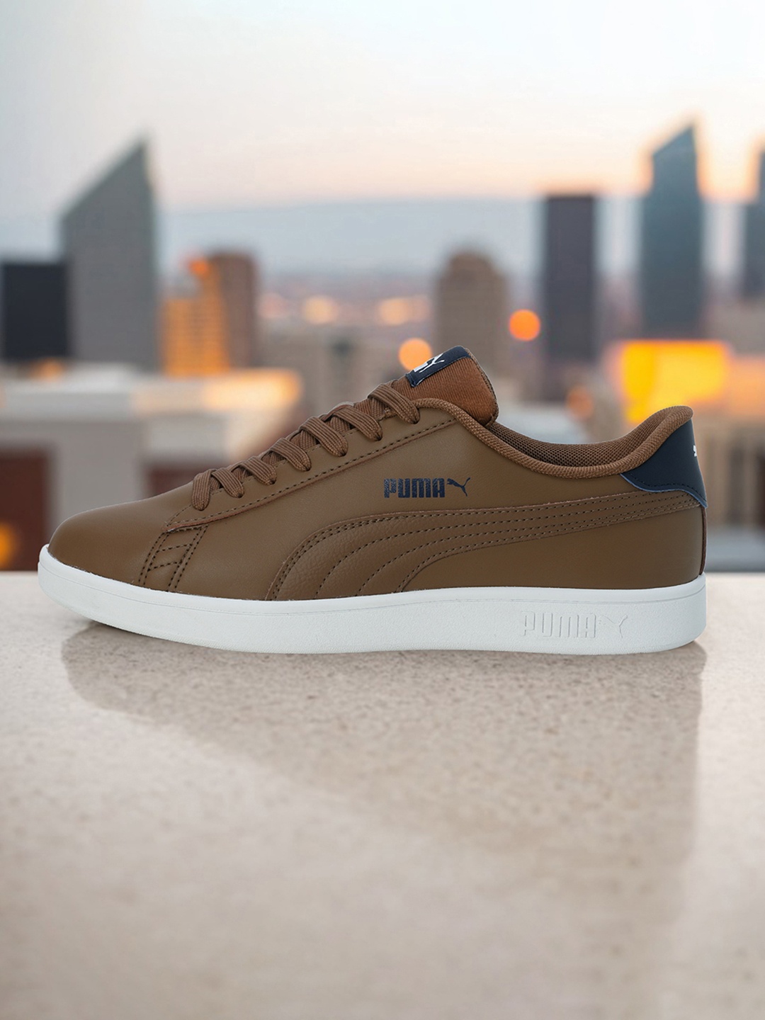 

Puma Unisex Smashic Casual Sneakers, Brown