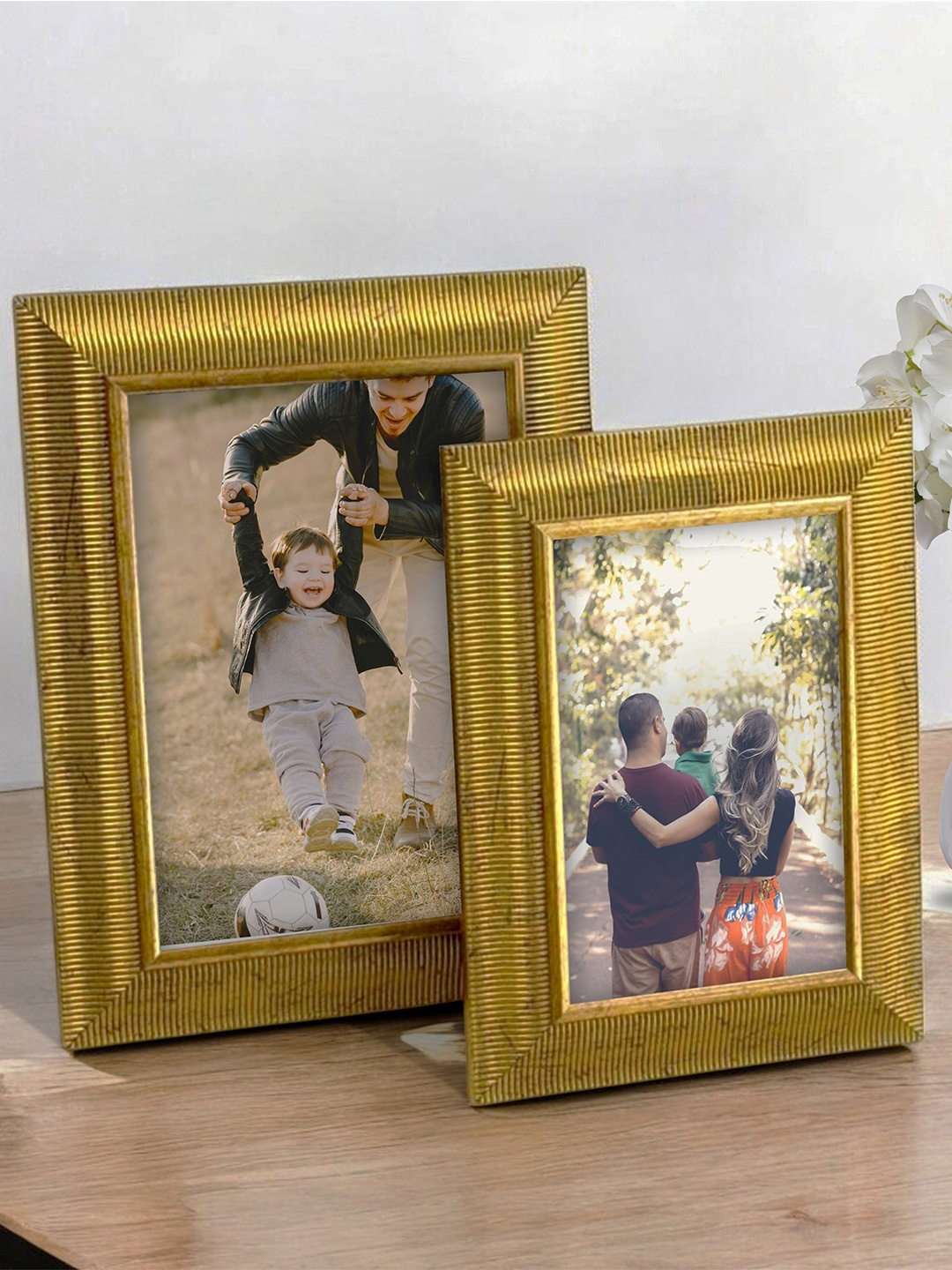 

Art Street Gold-Toned 2 Pieces Table Photo Frames