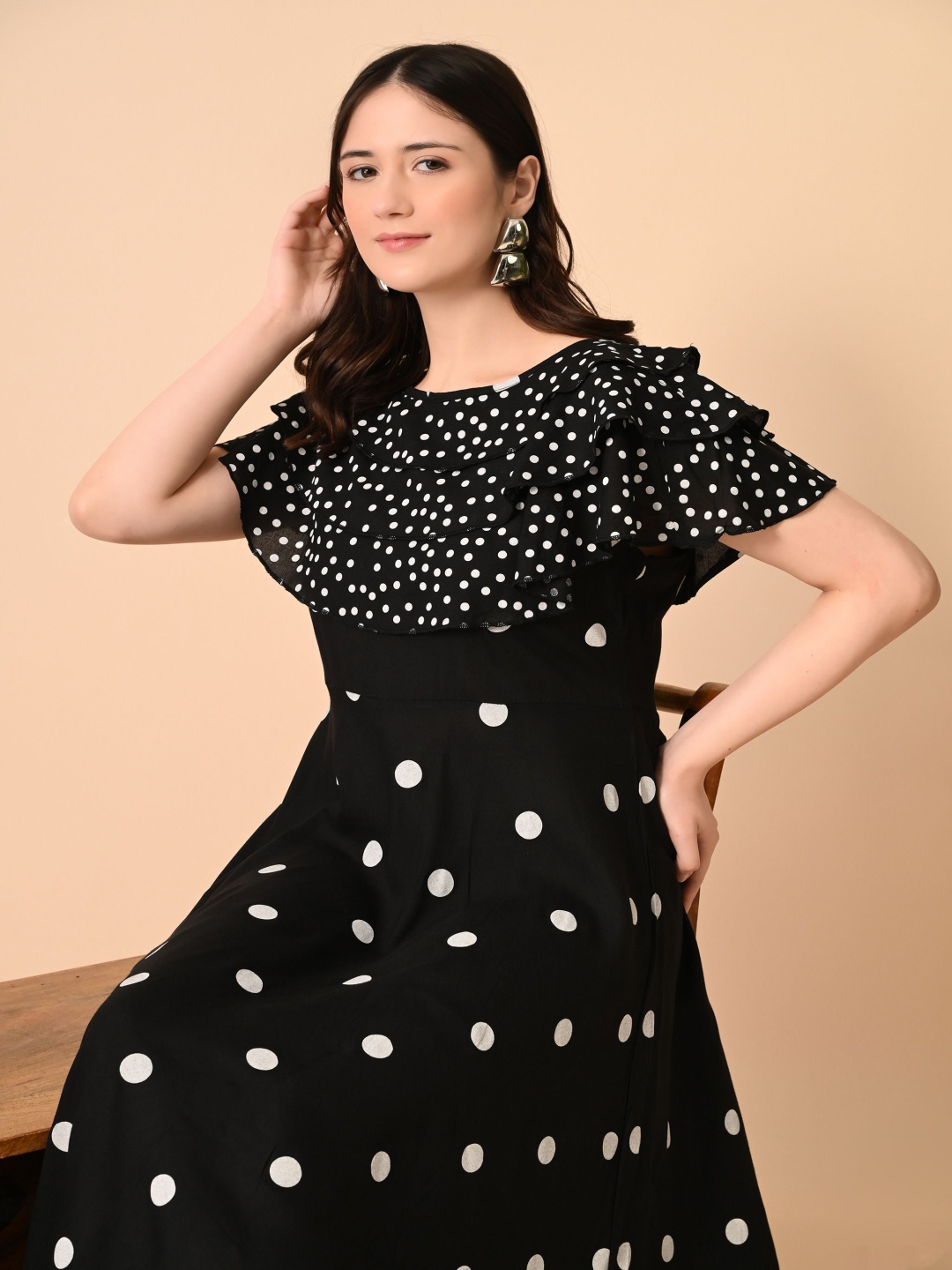 

ao services Polka Dot Printed Flared Sleeves Anarkali Kurta, Black