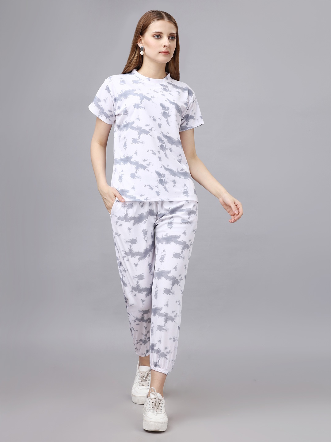 

ELLITI Tie & Dye Printed T-Shirt & Trousers Co-Ords, Grey