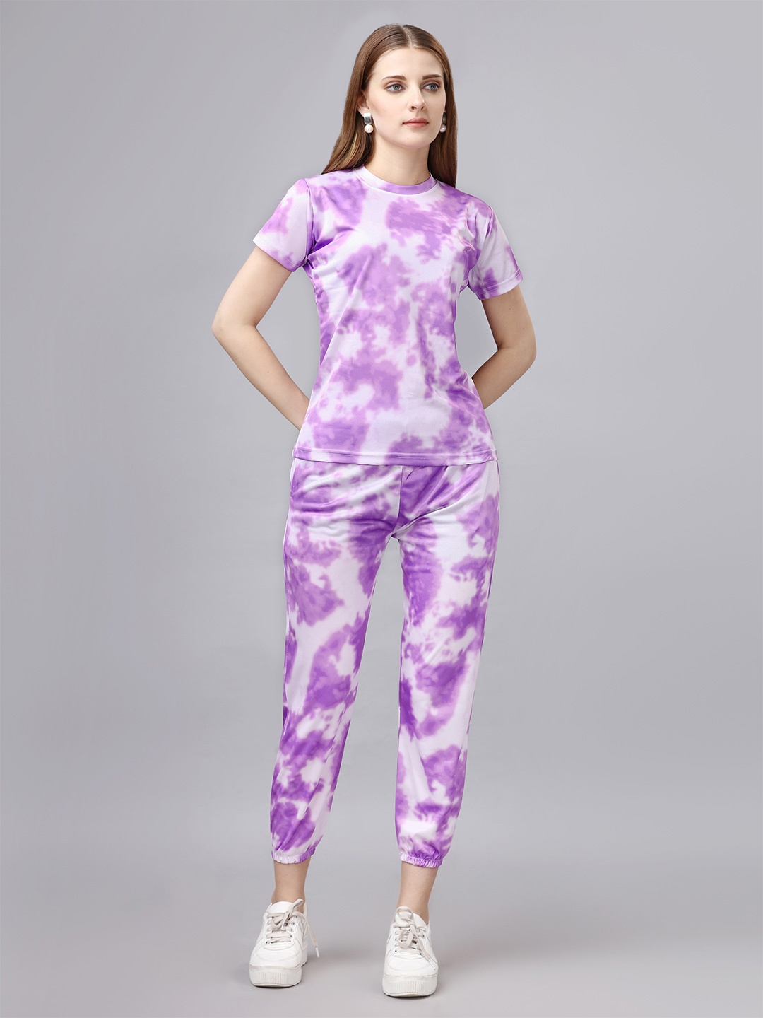 

ELLITI Women Tie & Dye Dyed T-Shirt & Trousers Co-Ords, Lavender