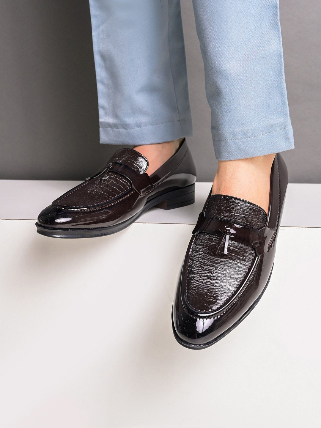 

House of Pataudi Men Textured Comfortable Formal Moccasin Loafers, Brown