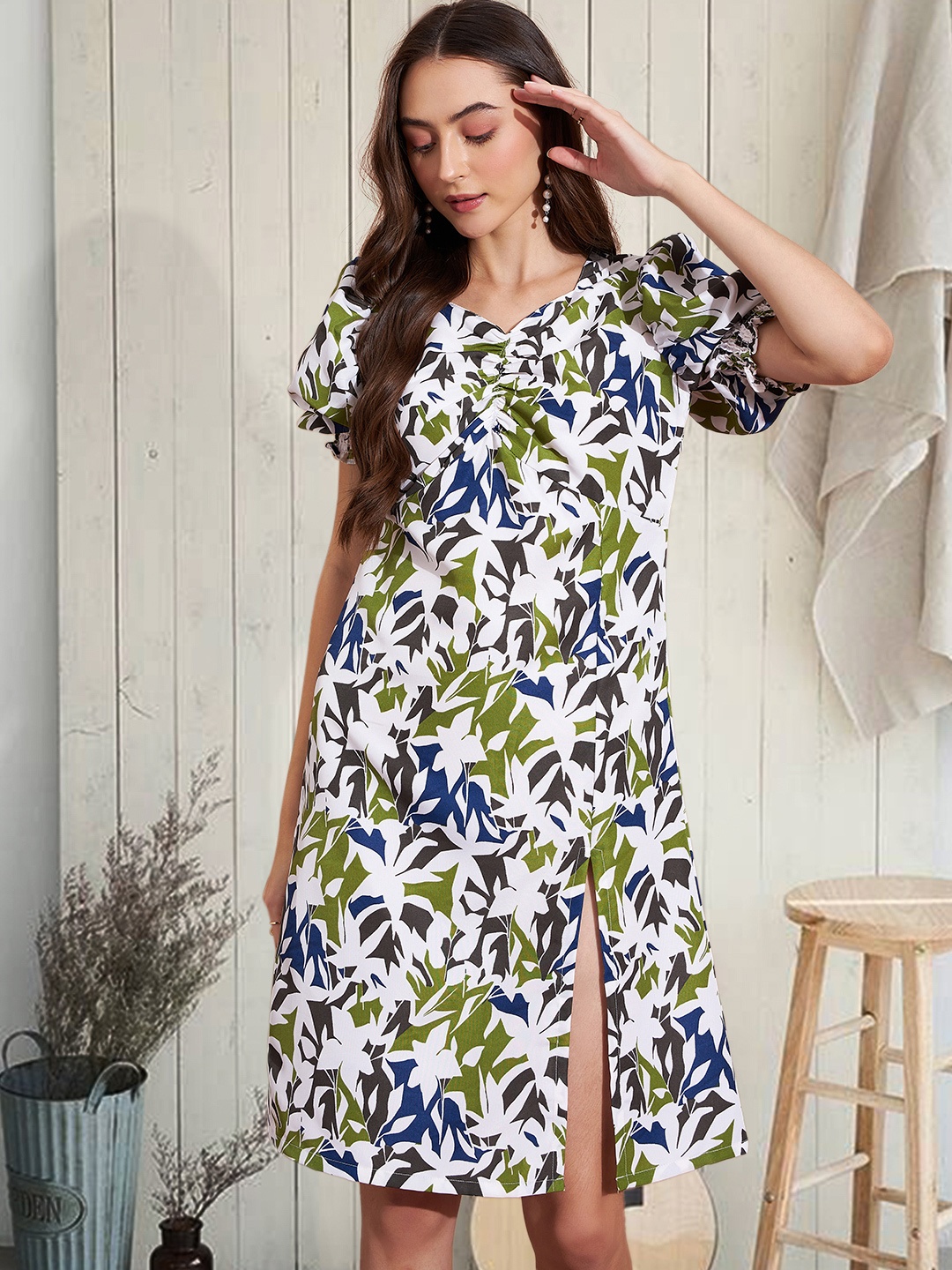 

DressBerry Women Floral Printed Puff Sleeve Crepe A-Line Dress, Multi