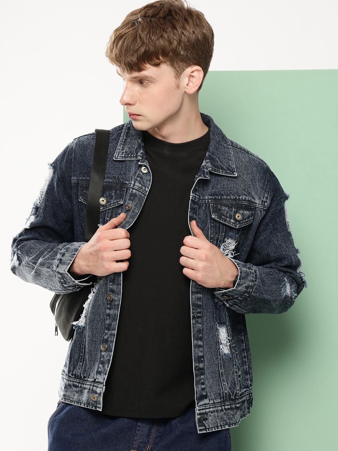 

VOXATI Men Washed Denim Jacket, Grey