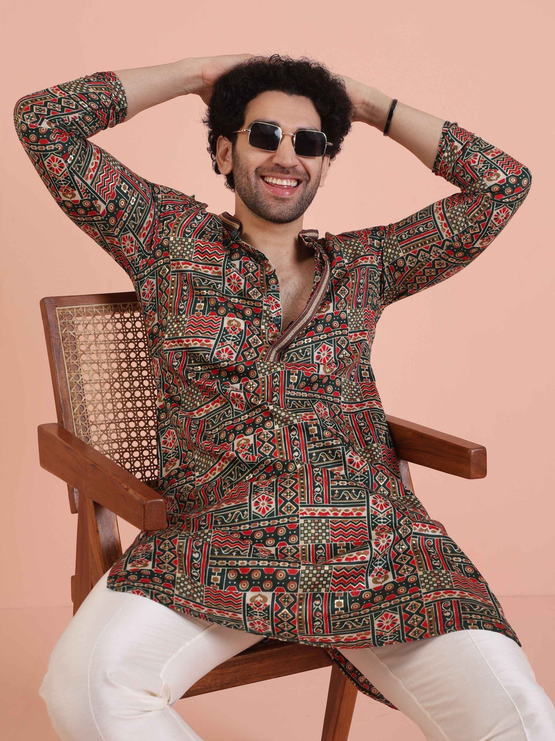 

KISAH Ethnic Motifs Printed Mandarin Collar Cotton Silk Straight Kurta, Green