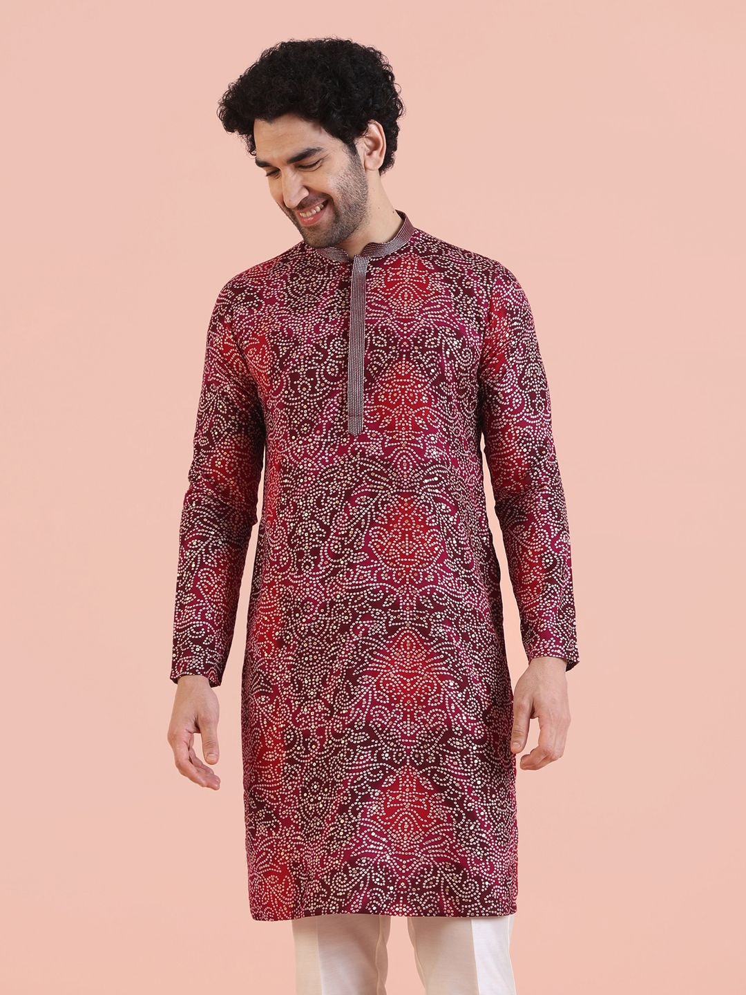 

KISAH Bandhani Printed Mandarin Collar Sequinned Cotton Silk Straight Kurta, Maroon