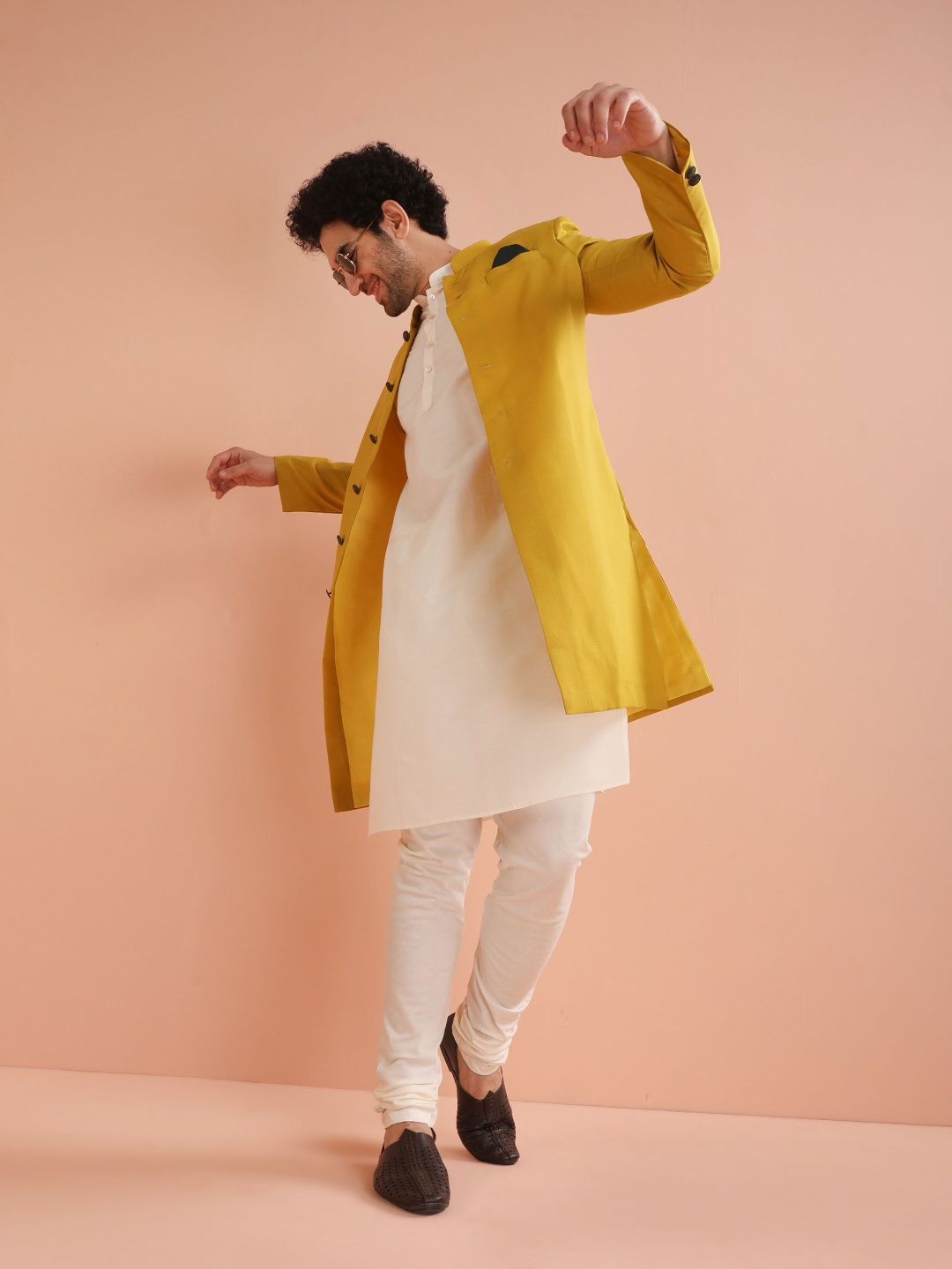 

KISAH Men Indo-Western Kurta Set, Yellow