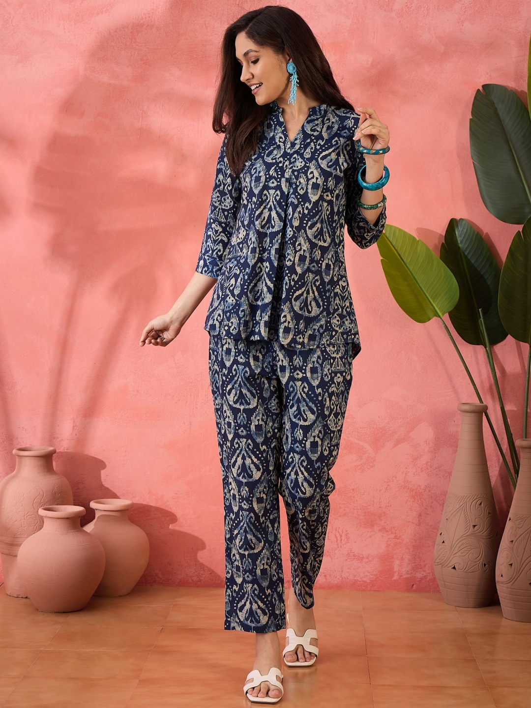 

Sangria Ikkat Printed Pure Cotton Tunic & Trouser Co-Ord Set, Blue