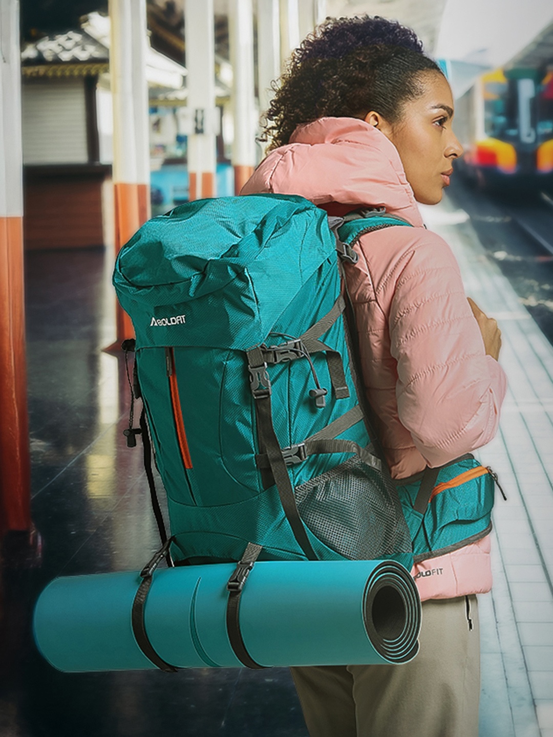 

Boldfit Summit Pro Rucksack Bag 60 L, Blue