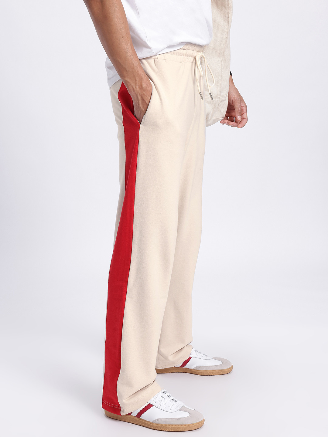 

glitchez Men Casual Comfort Contrast Panel Baggy Fit Track Pant, Cream