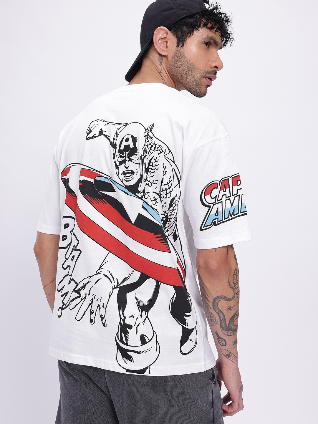 

glitchez Captain America Crew Oversize T-shirt, White