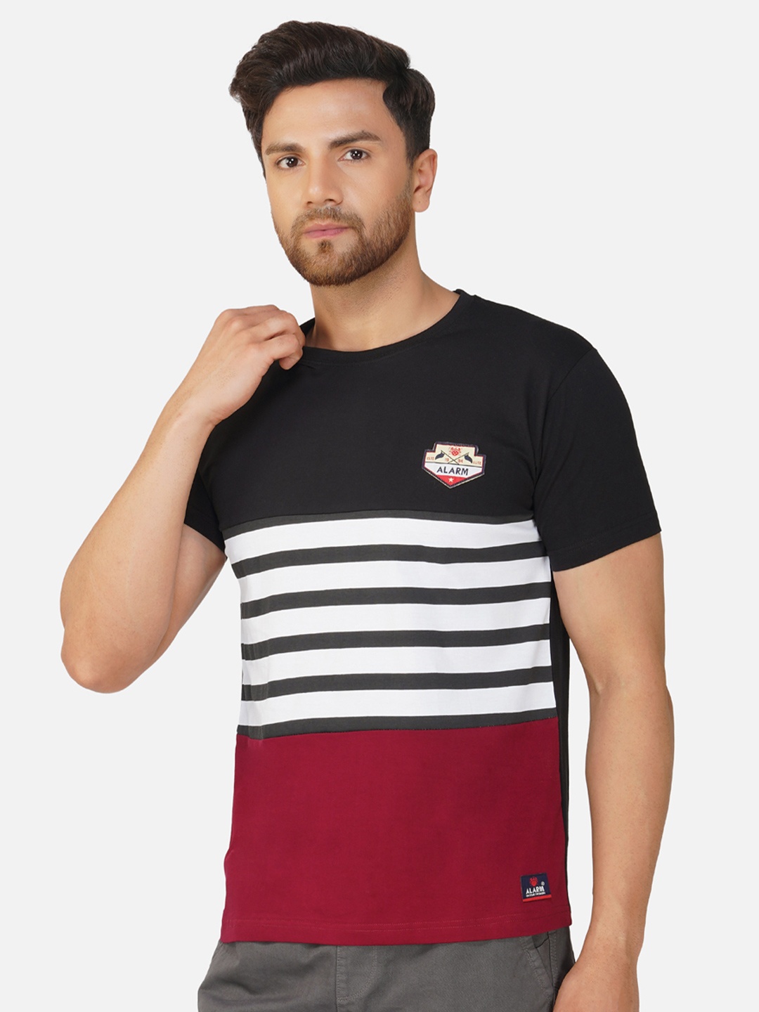 

ALARM Men Striped Round Neck Cotton T-shirt, Black
