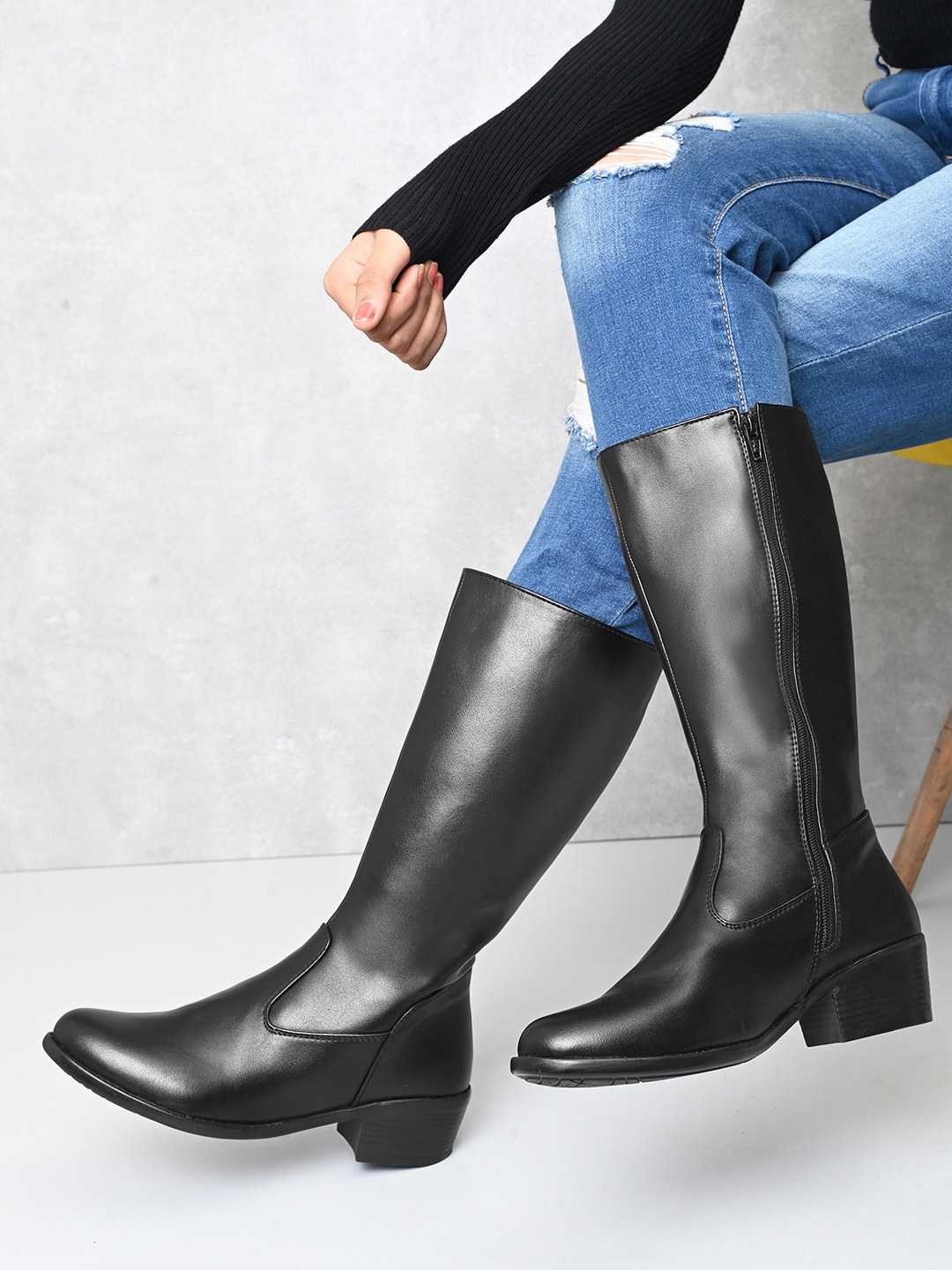 

The Roadster Lifestyle Co. Women Block-Heeled Regular Boots, Black