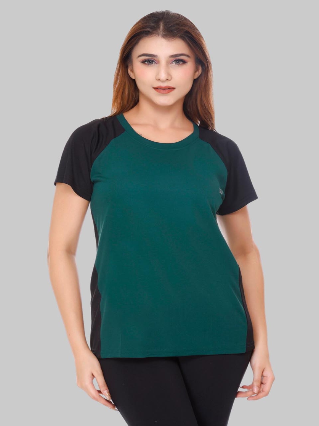 

White Moon Women Colourblocked Round Neck T-shirt, Teal