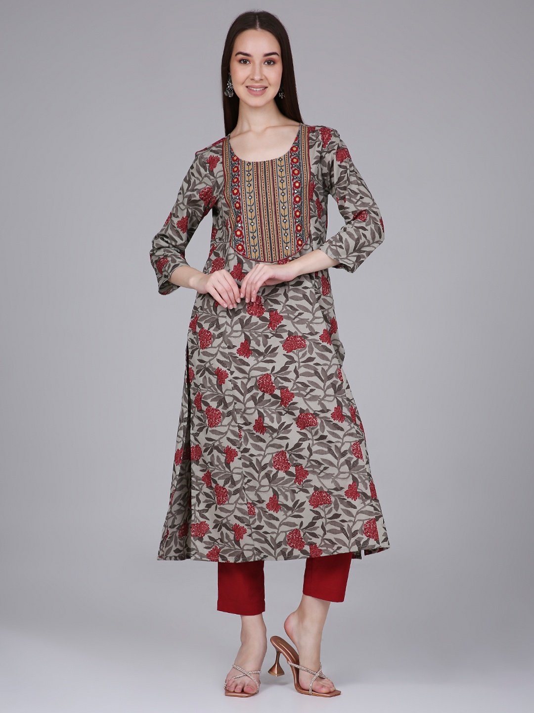 

Saffron Floral Printed Thread Work Pure Cotton Straight Kurtas, Grey