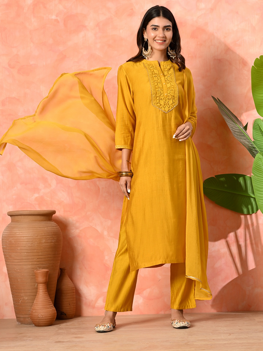 

Sangria Women Ethnic Kurta Set, Mustard