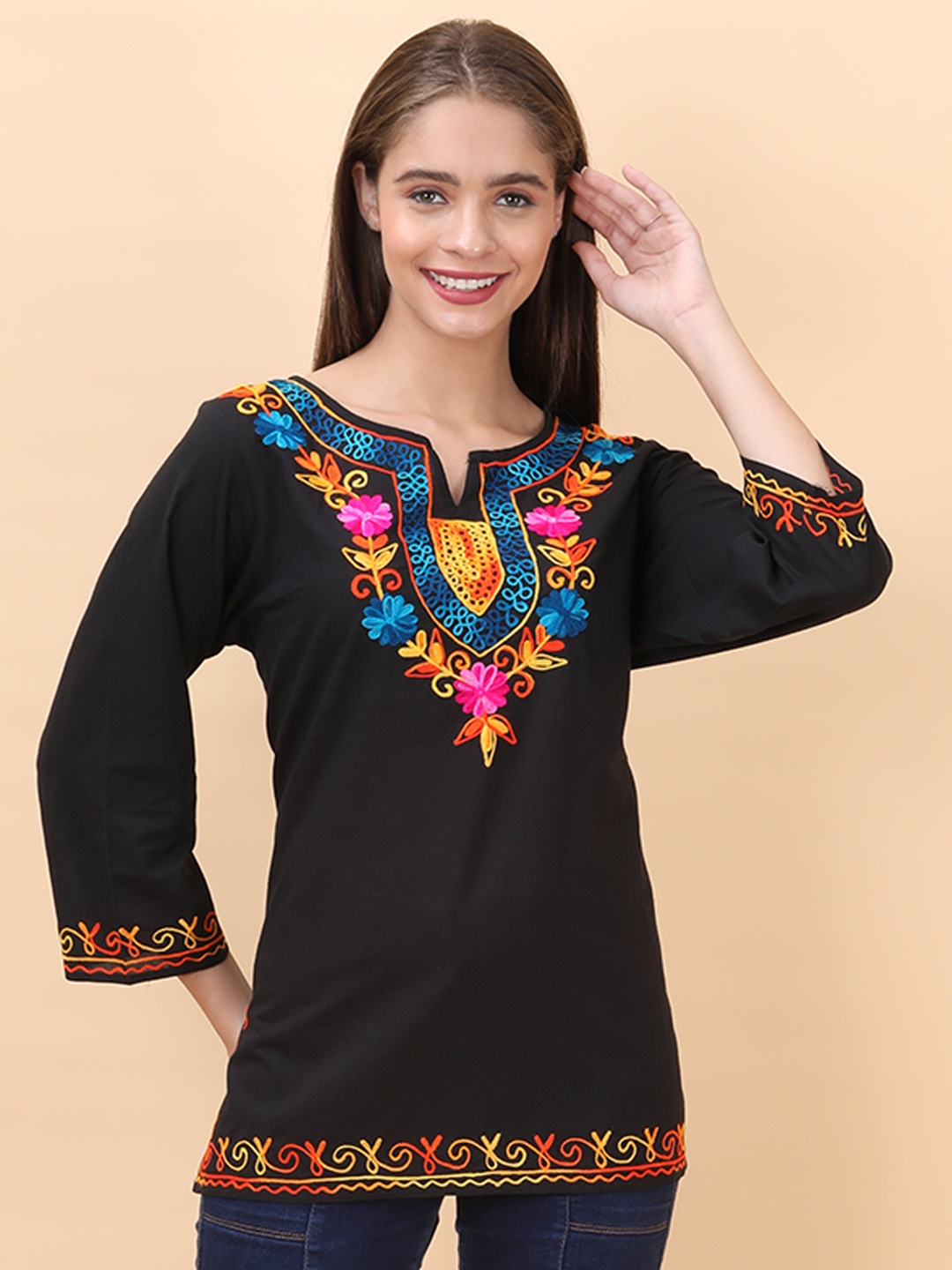 

FEMBLISS Floral Embroidered Pure Cotton Straight Kurti, Black