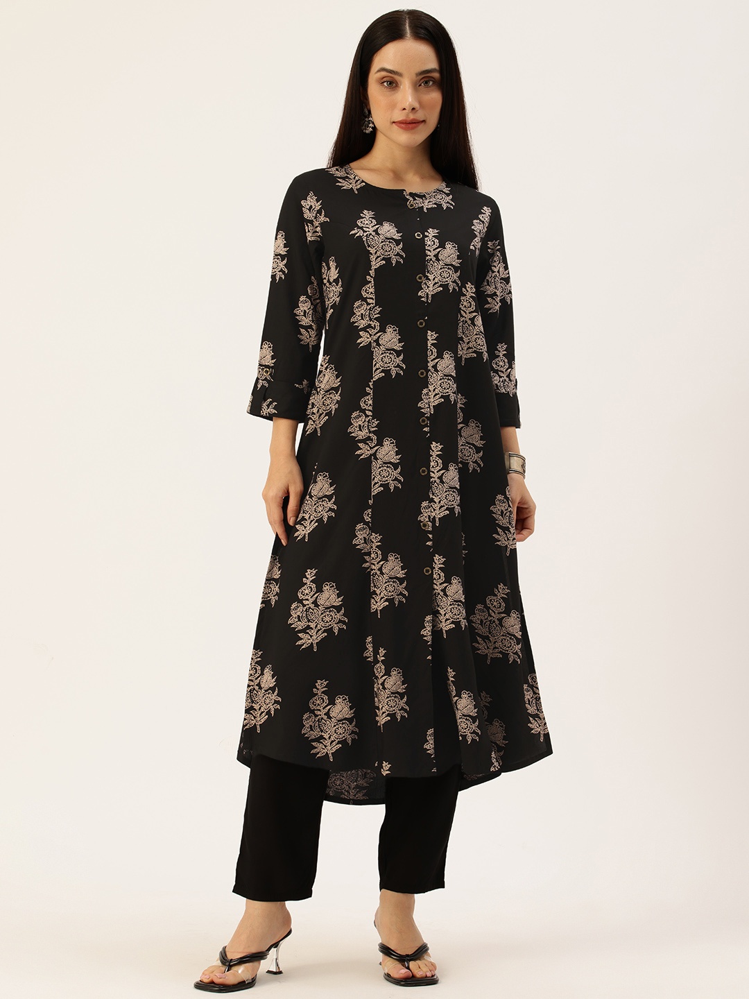 

AMUKTI Floral Printed Kurta, Black