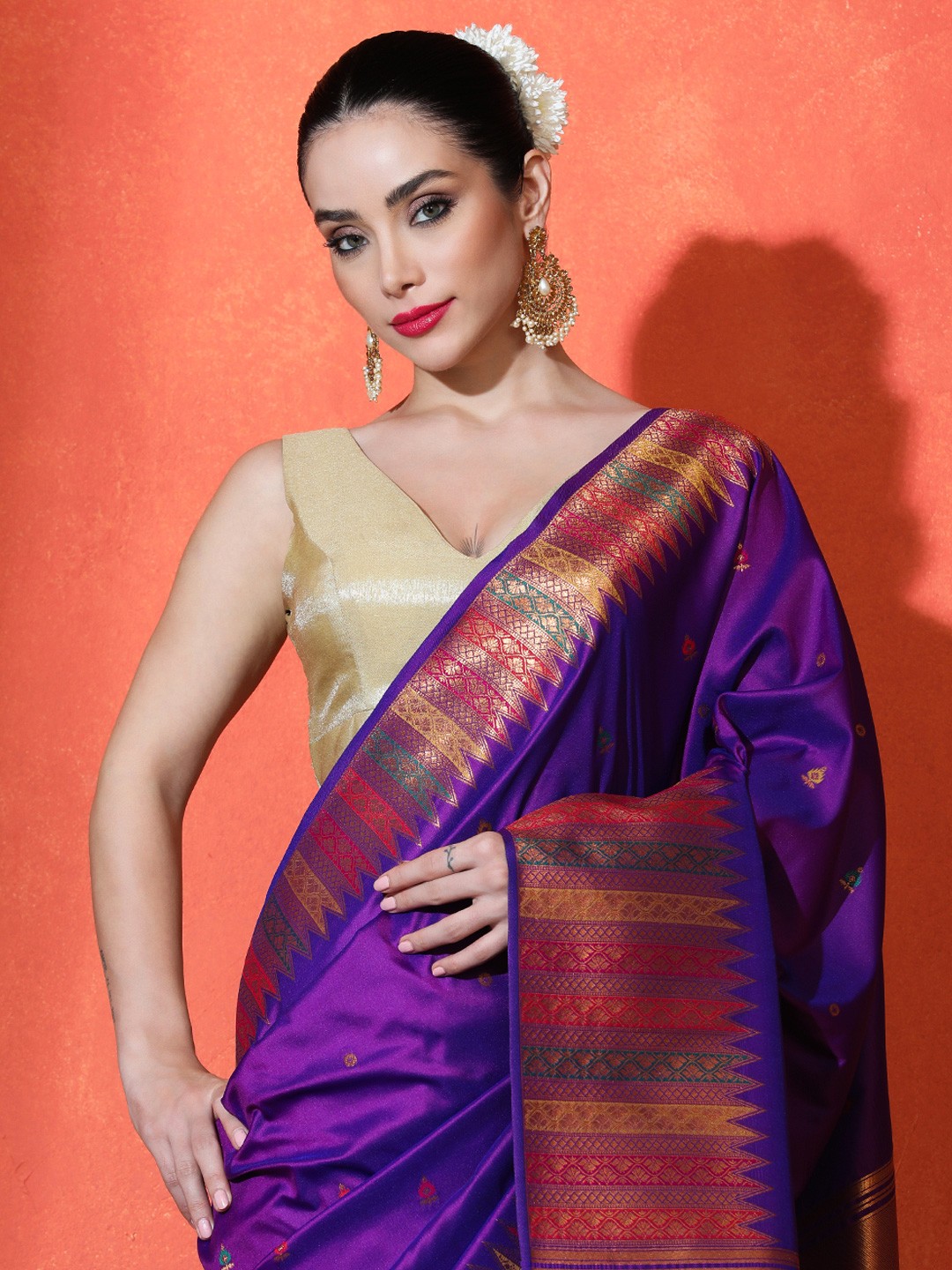 

SARHA Woven Design Banarasi Saree, Purple