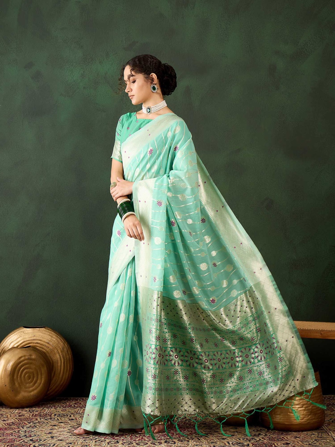 

DEVATITHI Woven Design Sea Green Poly Cotton Saree