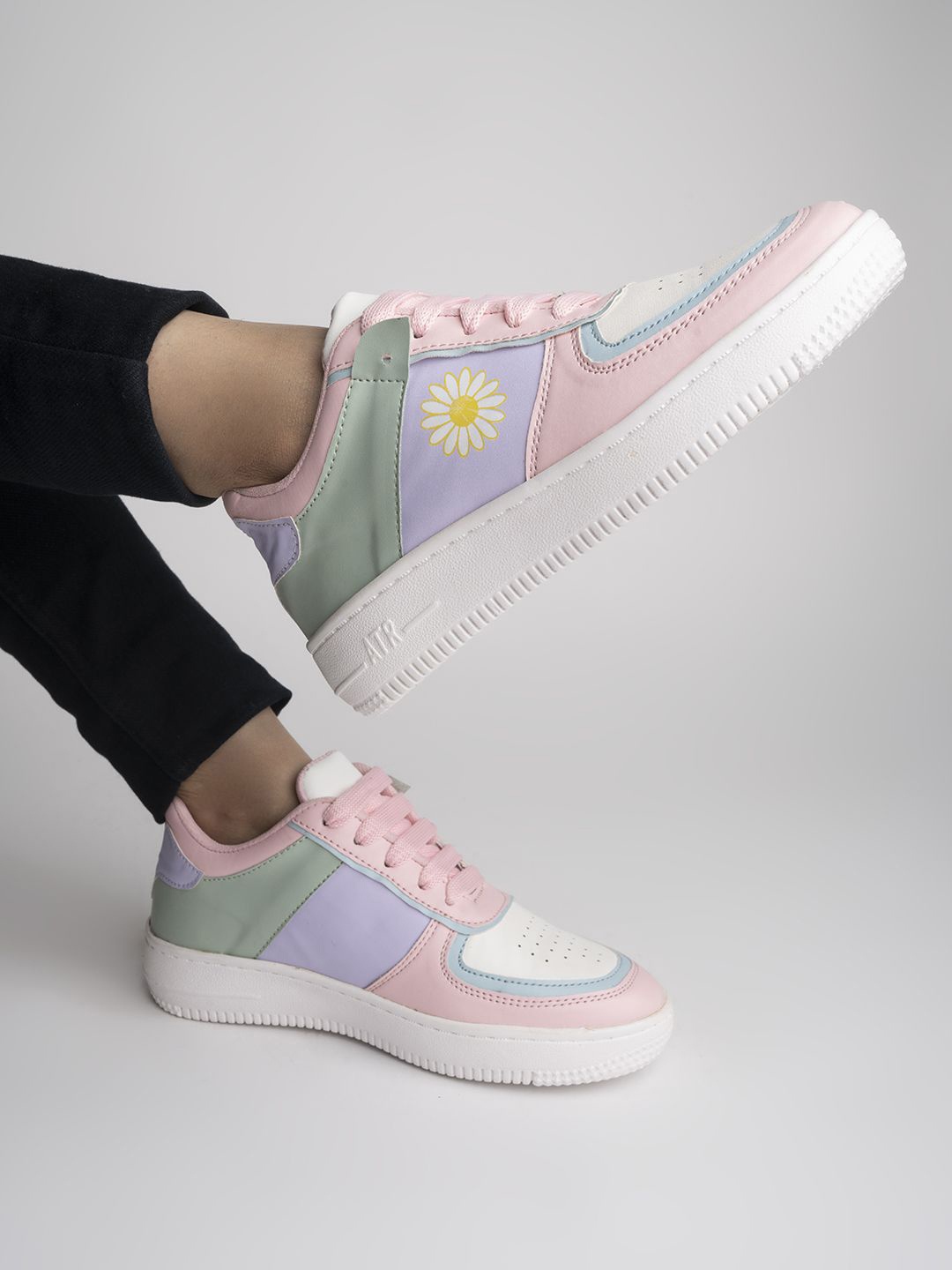 

Shoetopia Girls Colourblocked Lace-Ups Sneakers, Pink