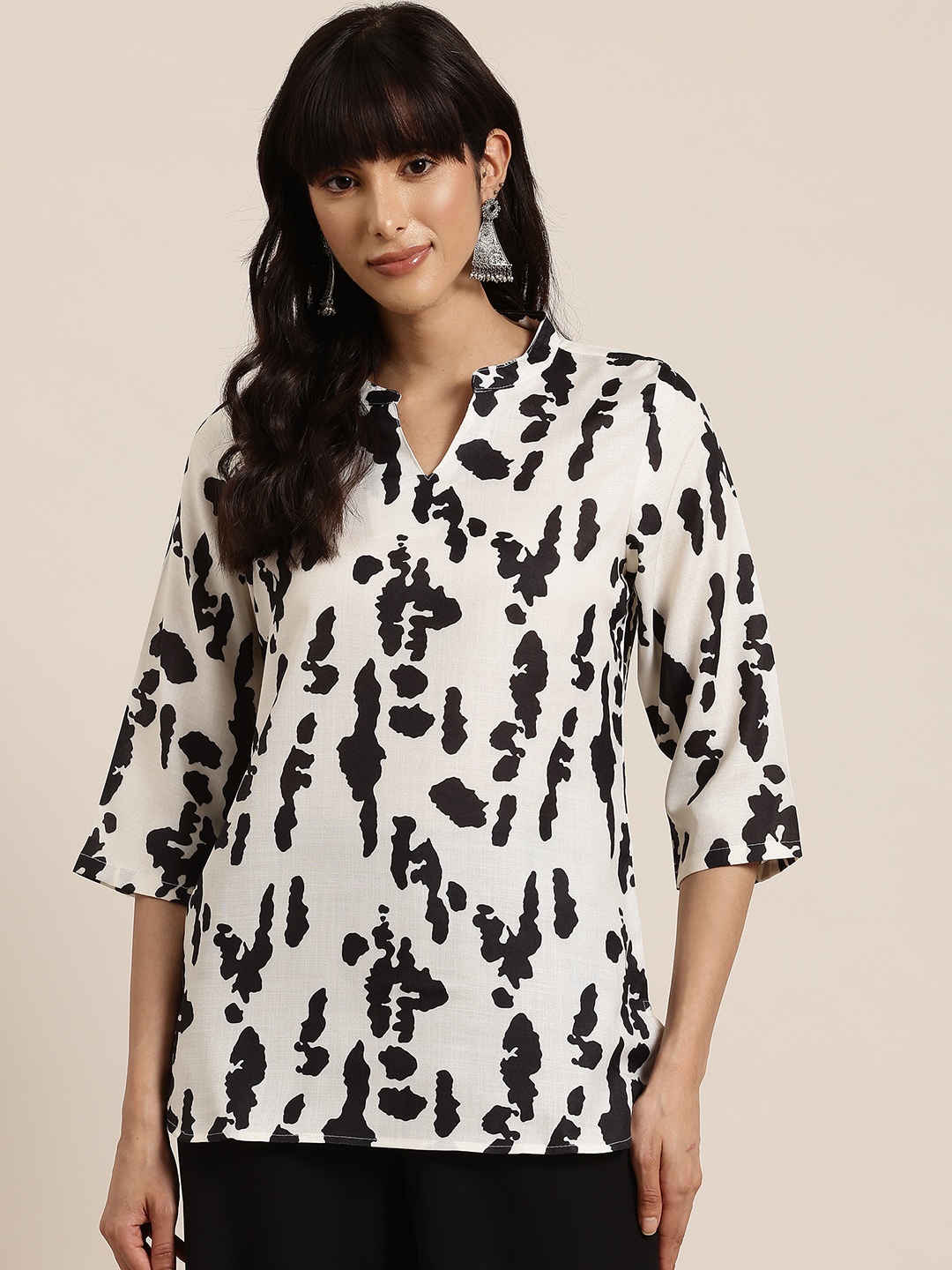 

HERE&NOW Monochrome Printed Kurti, White