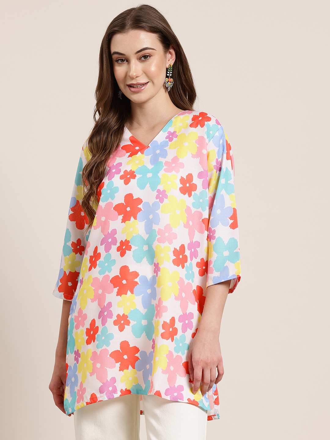 

HERE&NOW Floral Print V-Neck Kurti, Multi