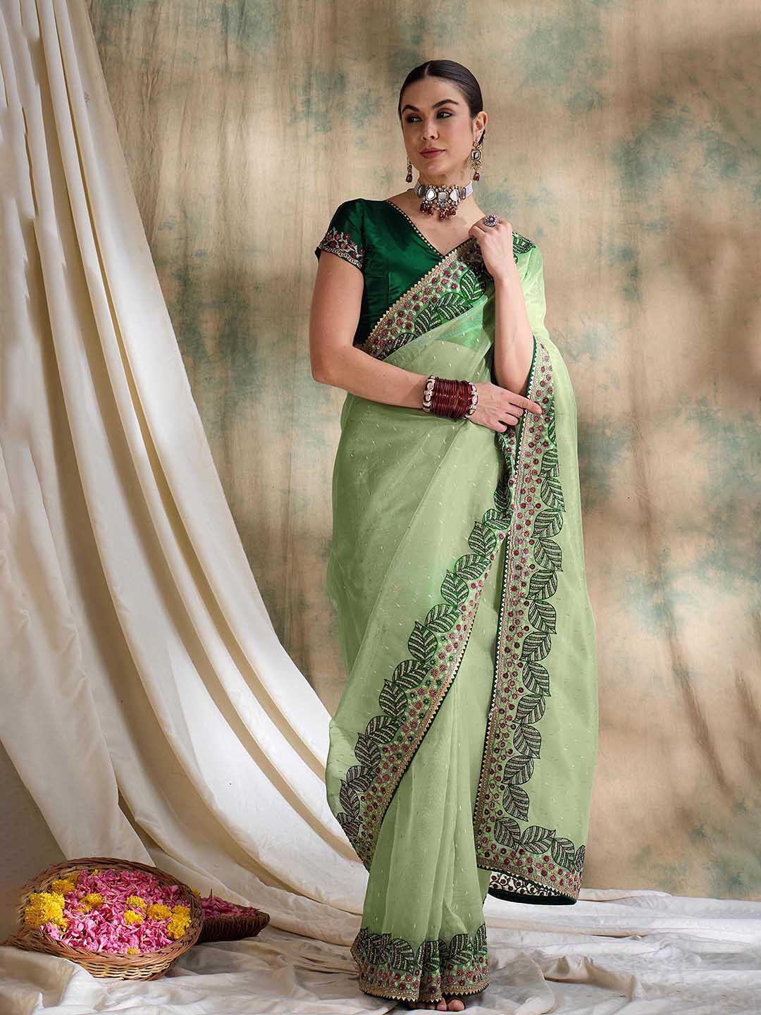 

DEVATITHI Embroidered Organza Saree, Green