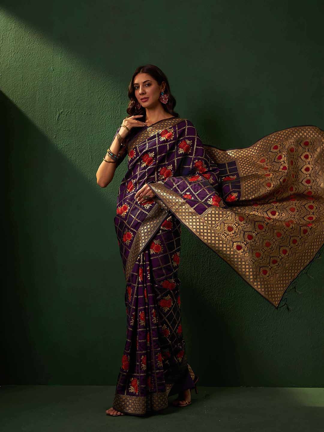 

DEVATITHI Woven Design Zari Purple Banarasi Silk Saree