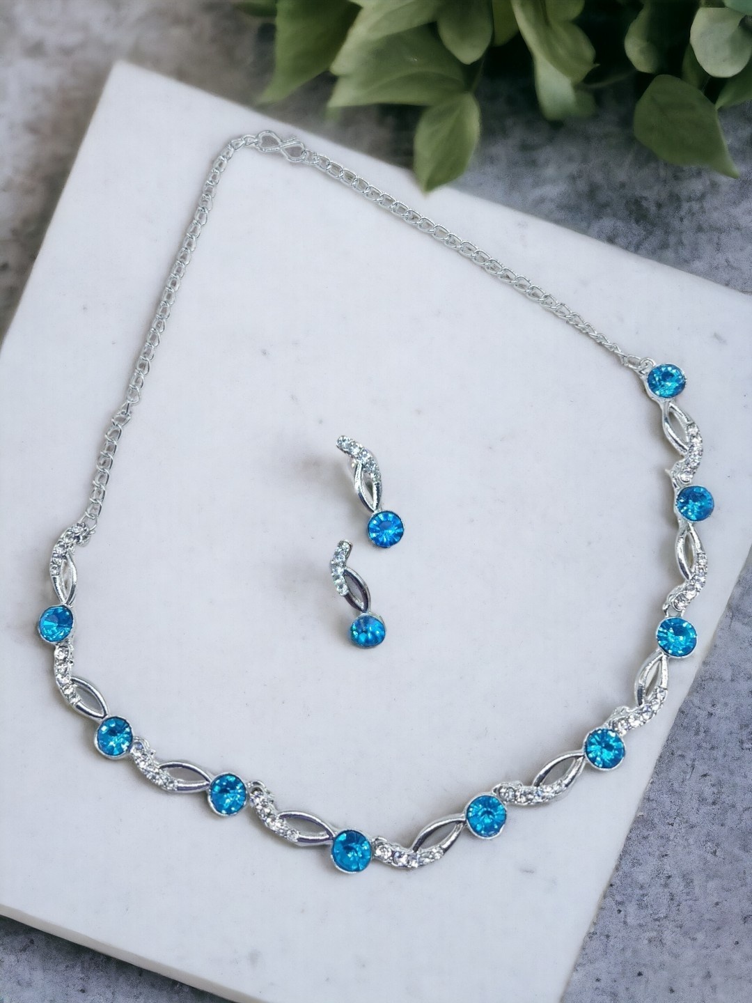 

Anouk Silver-Plated And Blue Rhinestone Studded Nacklace And Earrings