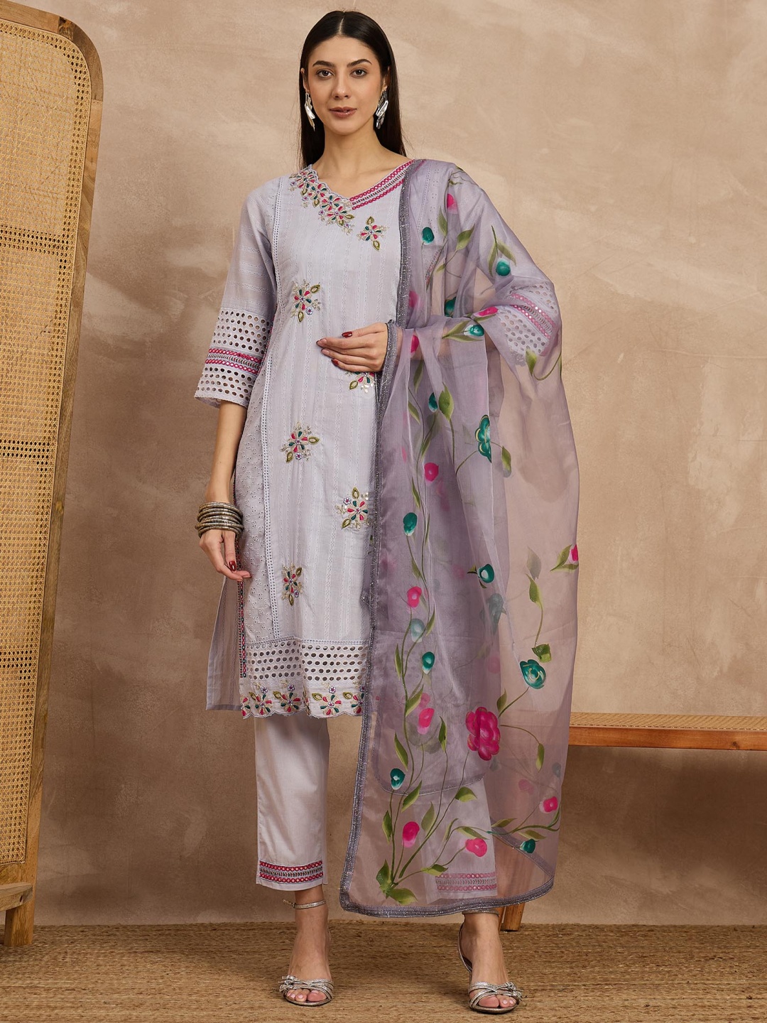 

all about you Floral Embroidered V-Neck Pure Cotton Kurta With Trousers And Dupatta, Grey