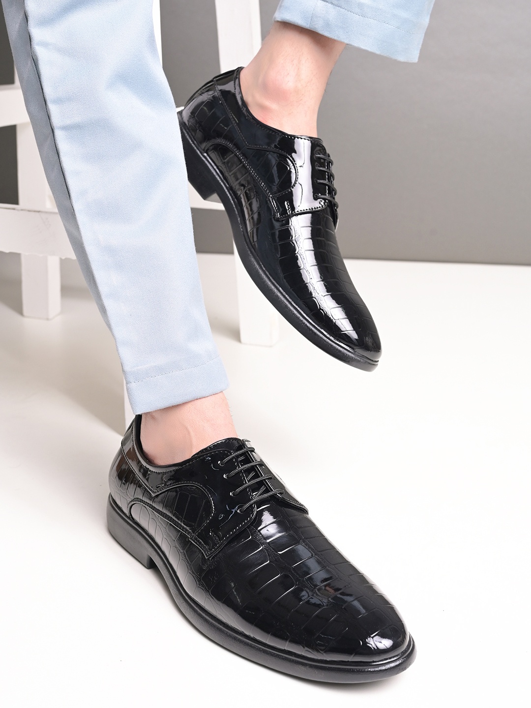 

HERE&NOW Men Textured Lace-Up Formal Derby Shoes, Black