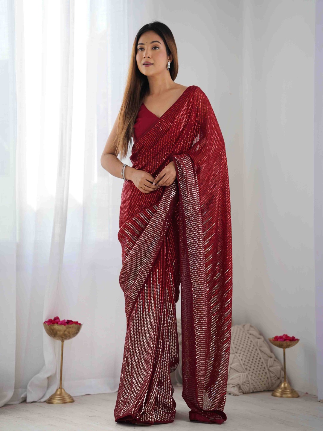 

DWIZA ENTERPRISE Embellished Sequinned Pure Georgette Saree, Red