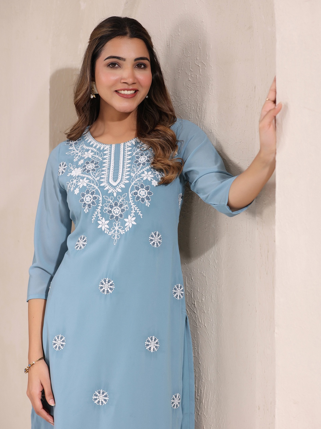 

Janasya Women Light Blue Georgette Embroidered Straight Kurta
