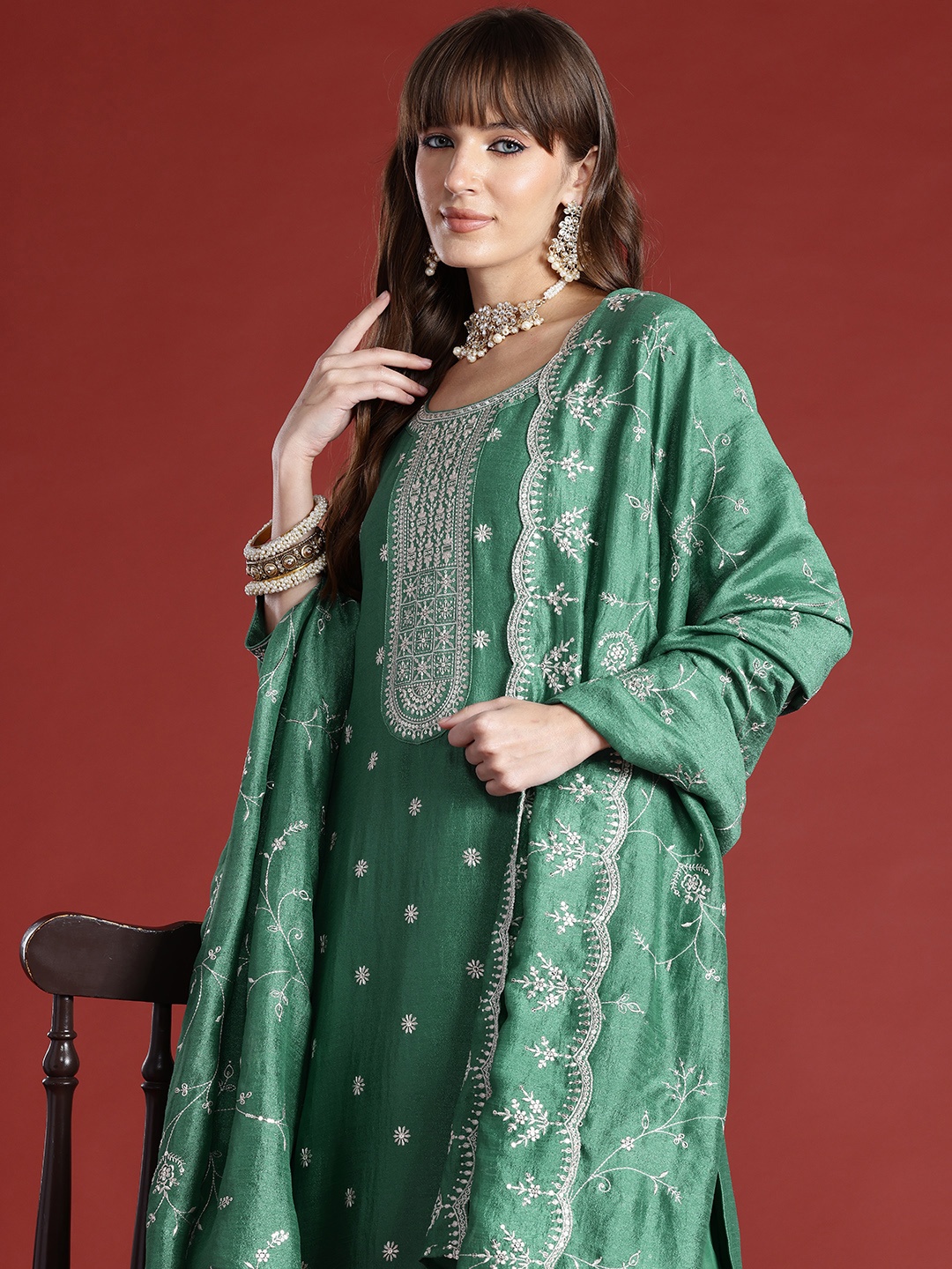 

Indo Era Floral Embroidered Sequinned Kurta with Trousers & With Dupatta, Green