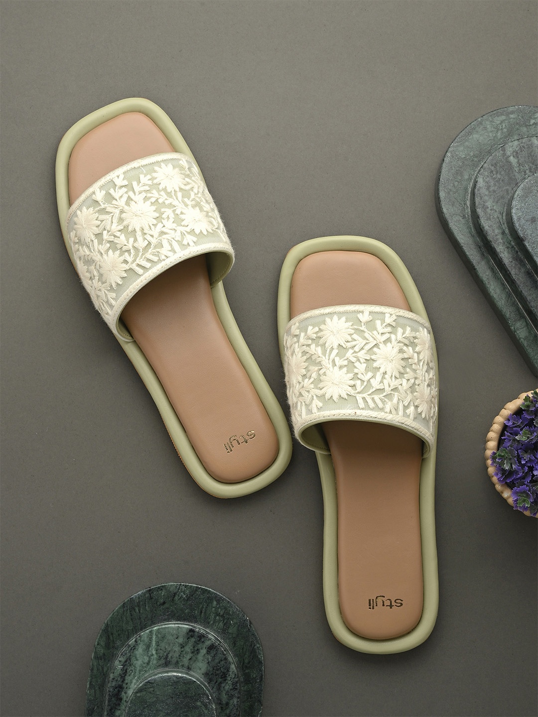 

Styli Women Embellished Embroidered Open Toe Flats, Green