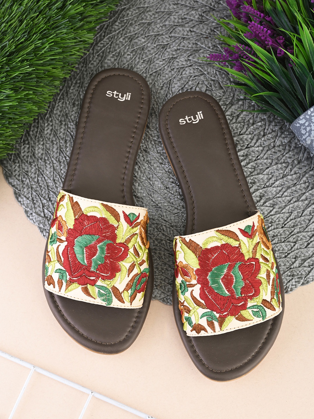

Styli Women Embellished Embroidered Open Toe Flats, Multi