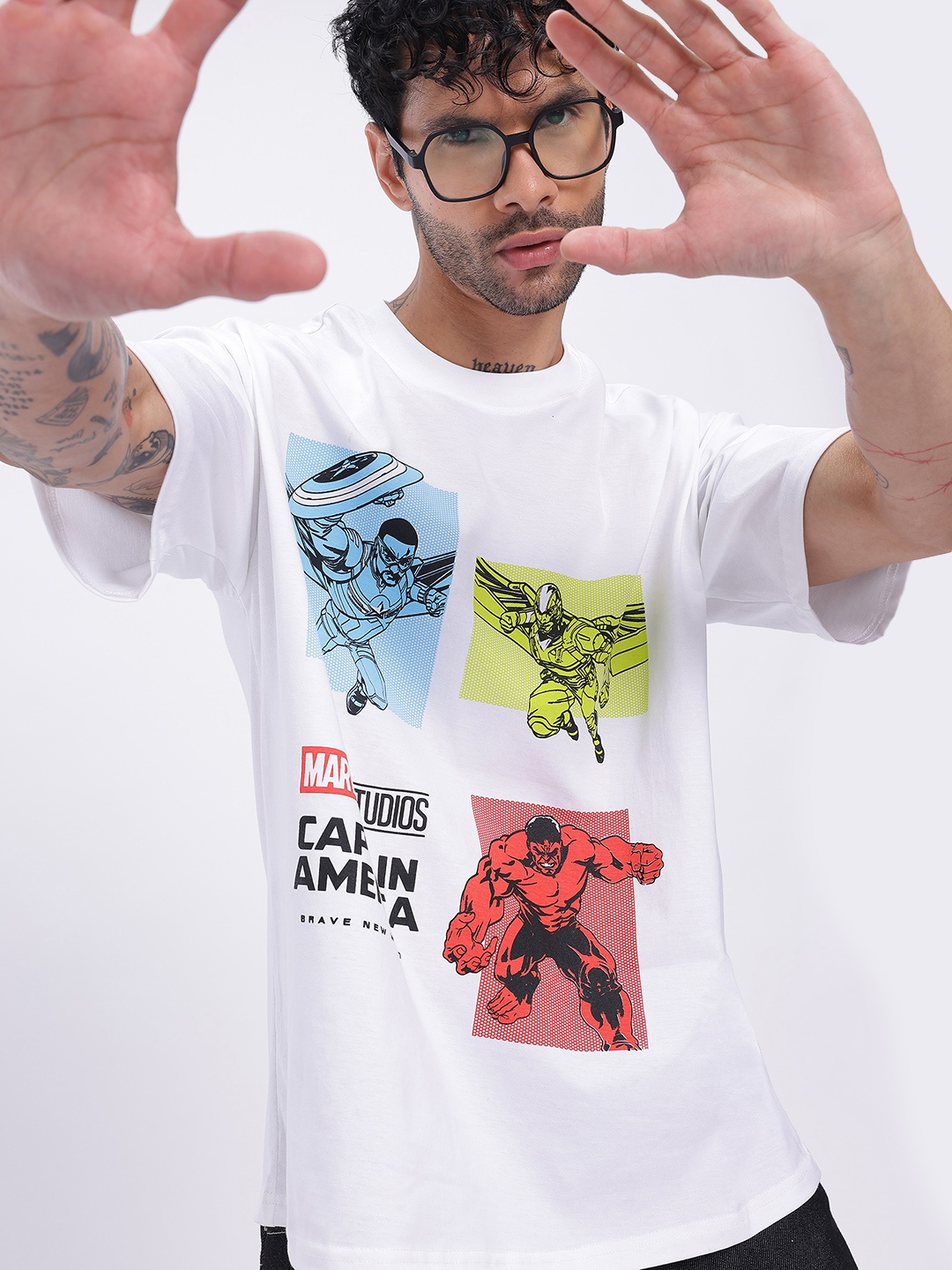

glitchez Comic Crew Printed Oversize T-shirt, White