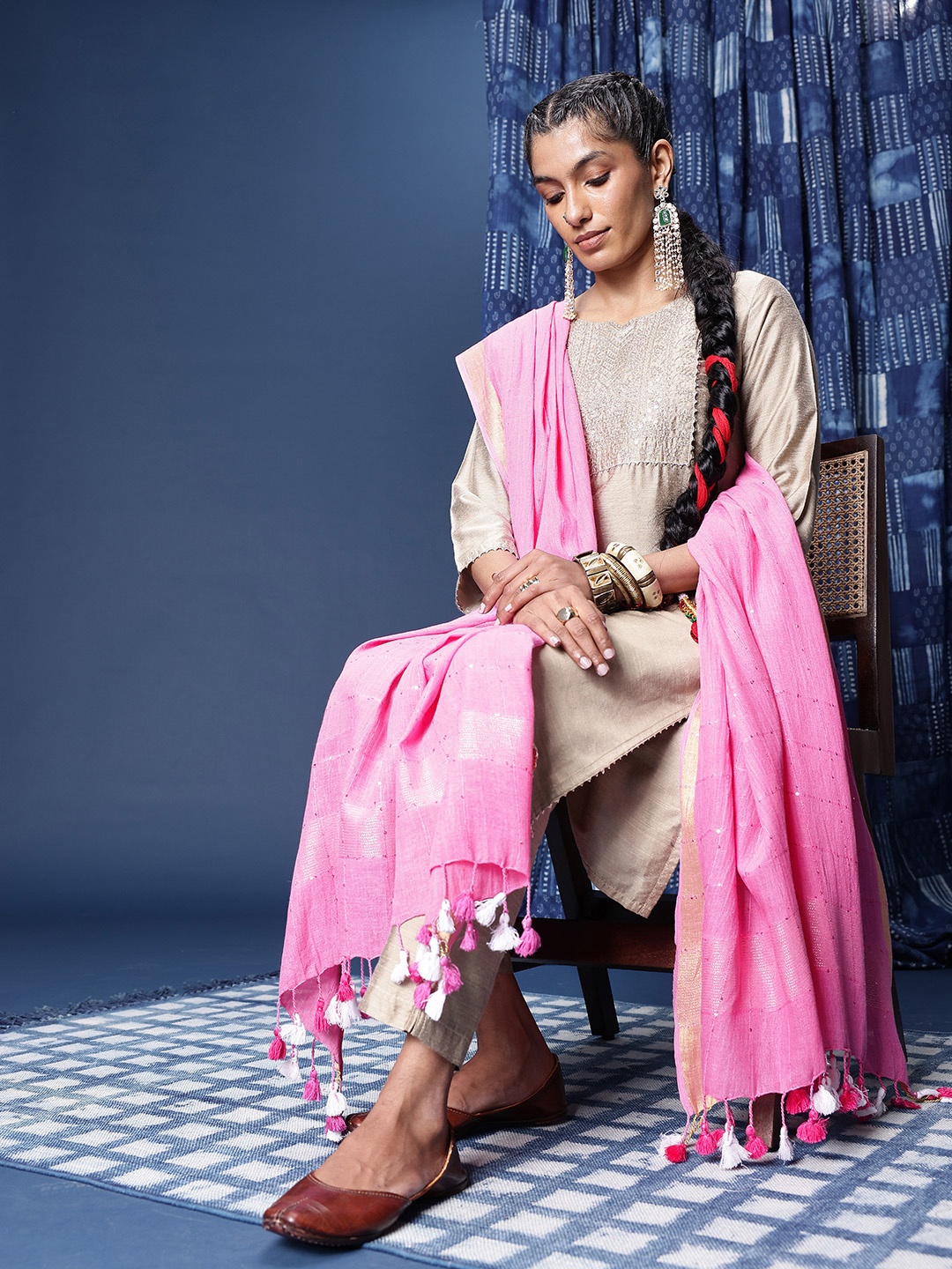 

Taavi Sequinned Dupatta with Tassels, Pink