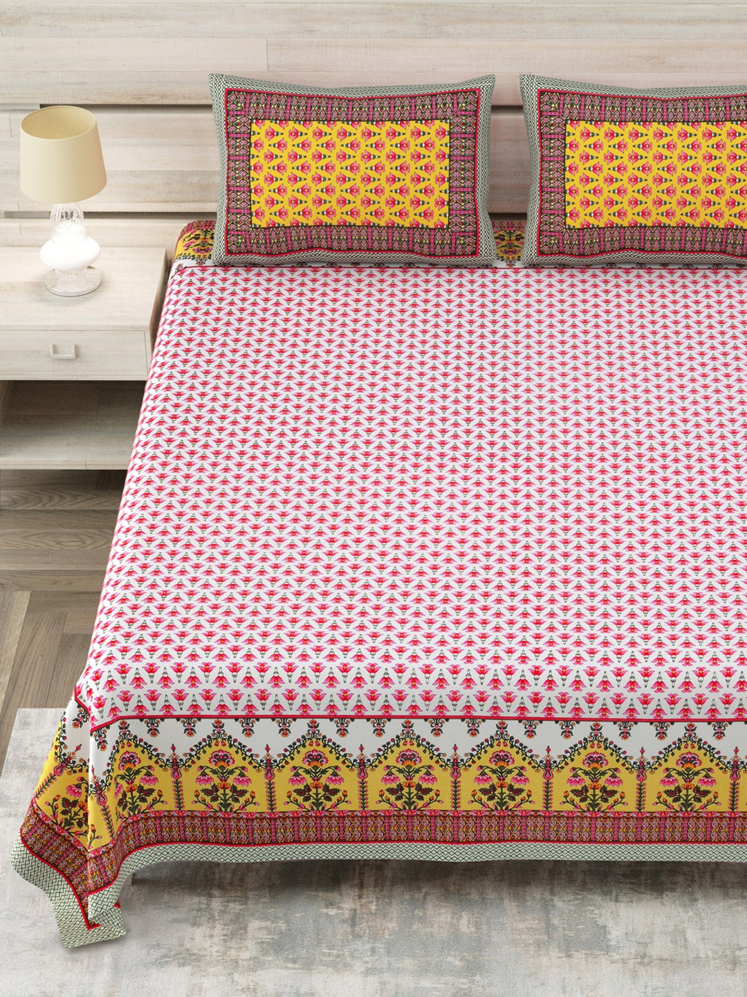 

Aapno Rajasthan Pink floral Printed Pure Cotton 144 TC King Bedsheet Set2.74m x 2.74m